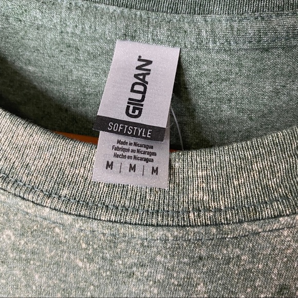 MERRY Christmas Tree Bleach Tee Handmade Heather Green Color Size Medium - Picture 2 of 5